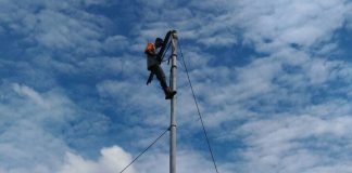 Warga Serawai-Ambalau, Seperti Tinggal di Hutan