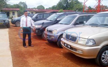 Tiga Unit Mobil Malaysia Disita