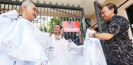 Plontos Setelah Dahlan Tahanan Kota