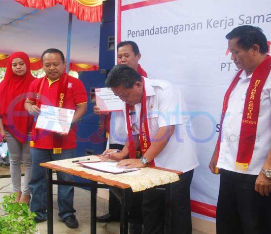 Bupati Paolus Hadi Resmikan Business Center Lab SMK Negeri 1 Sanggau