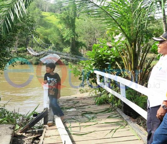 Transportasi Tiga Kecamatan Lumpuh