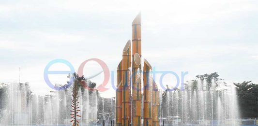 Tugu ‘Orang Digoel’ di Tengah Kota Pontianak