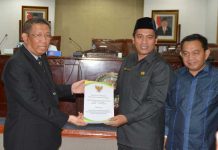 Disahkan, RAPBD 2017 Prioritaskan Sarana Publik