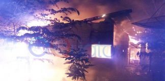 Rumah Ludes Terbakar, Telapak Tangan Melepuh