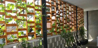 Kreasi Menata Ruang Balkon