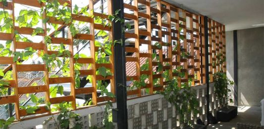 Kreasi Menata Ruang Balkon