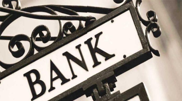 Kehadiran Fintech Picu Tergerusnya Eksistensi Perbankan