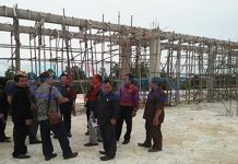 Komisi B Sidak Lokasi Proyek Rumah Betang