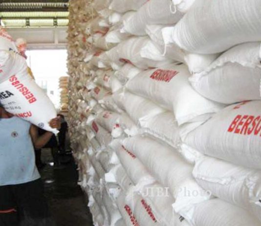 Petani Ngeluh Sulit Dapatkan Pupuk Subsidi