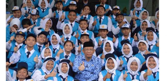 Sekolah Lima Hari Diterapkan Semester Depan