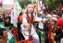 Malaysia Berencana Datangkan 100 Tandu Tatung