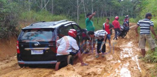 Infrastruktur Sintang Terburuk di Kalbar