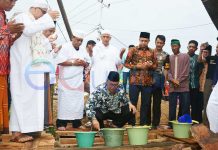 Peletakan Batu Pertama Masjid Al-Muhajirin, Bupati Ajak Umat Memakmurkan Masjid