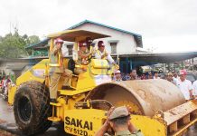 Gubernur Minta 2017 Jalan RTM Mulus