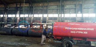 Loading Ram Pabrik, PTPN XIII Terbakar