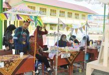 SMA Rujukan Sambas Bangun Entrepreunership Siswa