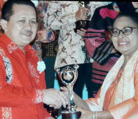 Kubu Raya Raih Anugerah Parahita Ekapraya