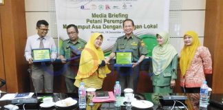 Perempuan Banyak Melakukan Pekerjaan Pria