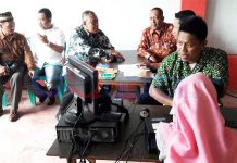 Jemput Bola Komitmen Disdukcapil Tuntaskan Perekaman e-KTP Masyarakat