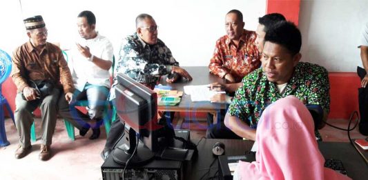 Jemput Bola Komitmen Disdukcapil Tuntaskan Perekaman e-KTP Masyarakat