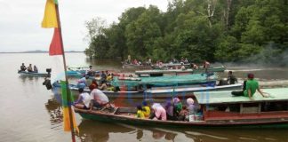 Lomba Sampan Kato dan Motor Air