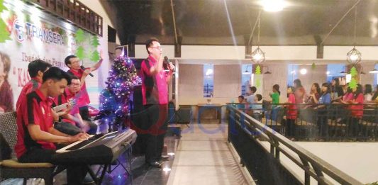 Berbagi Keceriaan Natal, Transera Hotel Santuni Anak Panti Asuhan