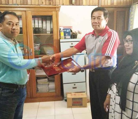 13 ASN Dianugerahi Satyalancana Karya Satya