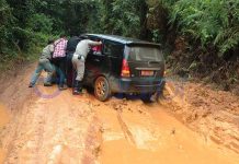Amburadulnya Akses Jalan Sayan-Kota Baru