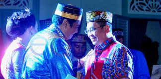 Askiman Dianugrahi Gelar Pangeran Mude