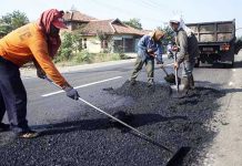 Pemerintah Kubu Raya Akan Tuntaskan Pembangunan Jalan Poros