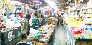 Pemkab Gelar Pasar Murah, Warga Merasa Terbantu