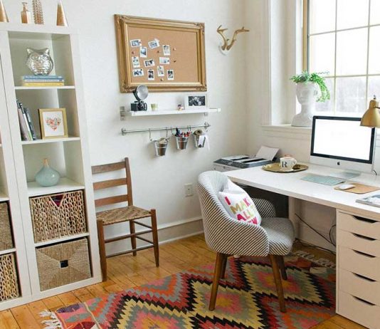 Ruang Kerja Nyaman Kesuksesan di Tangan