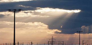 Jangkau Listrik di Daerah Terpencil, Penerapan EBT Sangat Tepat