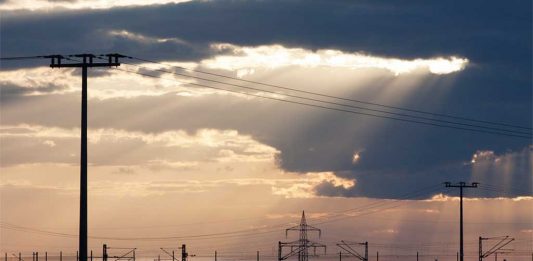 Jangkau Listrik di Daerah Terpencil, Penerapan EBT Sangat Tepat