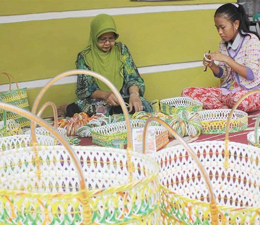 Usul Restrukturisasi Bekraf Jadi Badan Ekonomi Kerakyatan