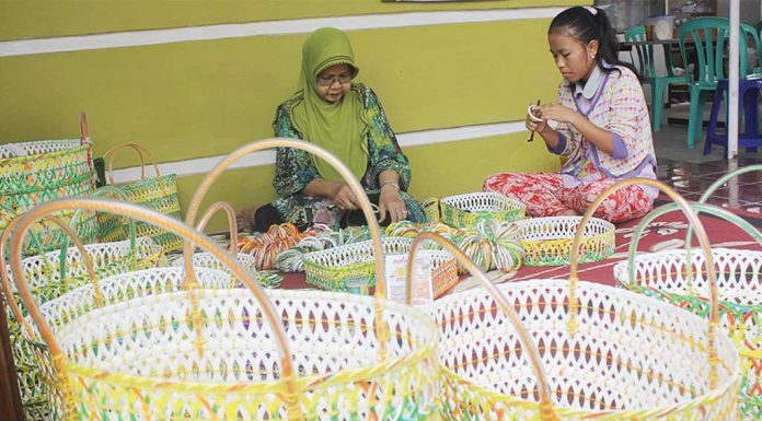 Usul Restrukturisasi Bekraf Jadi Badan Ekonomi Kerakyatan