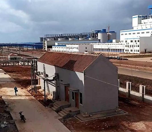 Di Ketapang, Ada Negara di dalam Negara