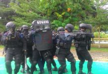 Tak Puas Hasil Pemilukada, Seorang Anggota DPRD Disandera dan Mobilnya Dipasangi Bom