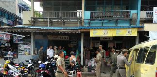 Hunting Aparat yang ‘Berkantor’ di Warkop