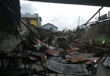 Mobil dan Motor Milik Tukang Bakso Hangus