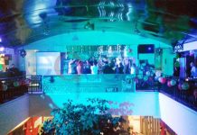 Kemeriahan Malam Pergantian Tahun, Transera Hotel Bagikan Delapan Android