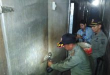 Toko Sinar Laut Disegel