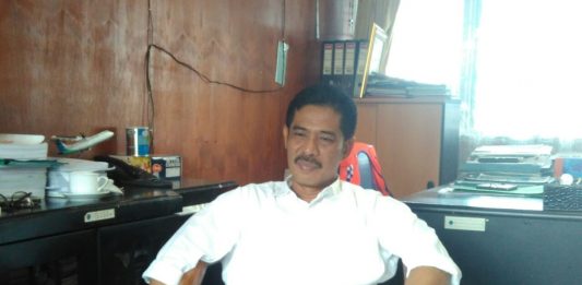 Duh, Kawat Pembatas Bandara Susilo Dijebol untuk Jemur Pakaian plus Pacaran di Landasan Pacunya