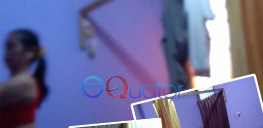 Menelisik Aksi Plus-plus di Balik Tirai Panti Pijat