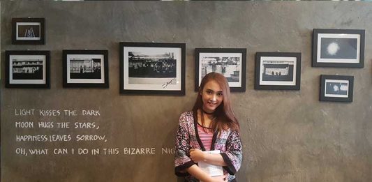 Pintar Jadi Dosen, Cantik Jadi Presenter