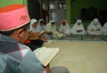 Pandai Mengaji Syarat Utama Melanjutkan Sekolah