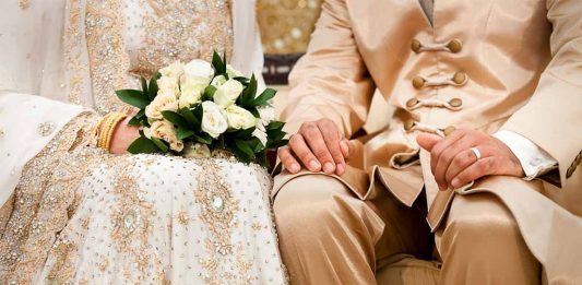 Hamil di Luar Nikah Tak Diizinkan Pesta