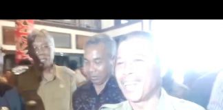 VIDEO: Lucu, Ini Penjelasan Kartius Soal Tugu Patung Kuntilanak di Pontianak