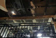 Atap Rumah Bu Guru Dilahap si Jago Merah