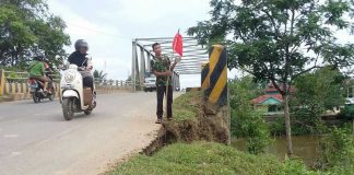 Jalan Penanjung Longsor, PUD Tak Bisa Perbaiki